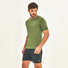 Cargar imagen en el visor de la galería, T-Shirt Sport Fit Verde Militar UPF50+
