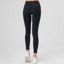 Cargar imagen en el visor de la galería, Legging Mujer Aspen FPU50+ Negro Uv
